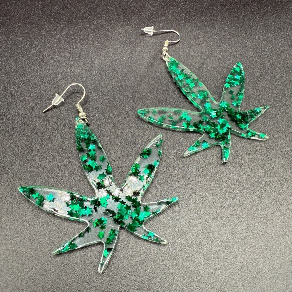 Green Star Leaf Dangle Earrings